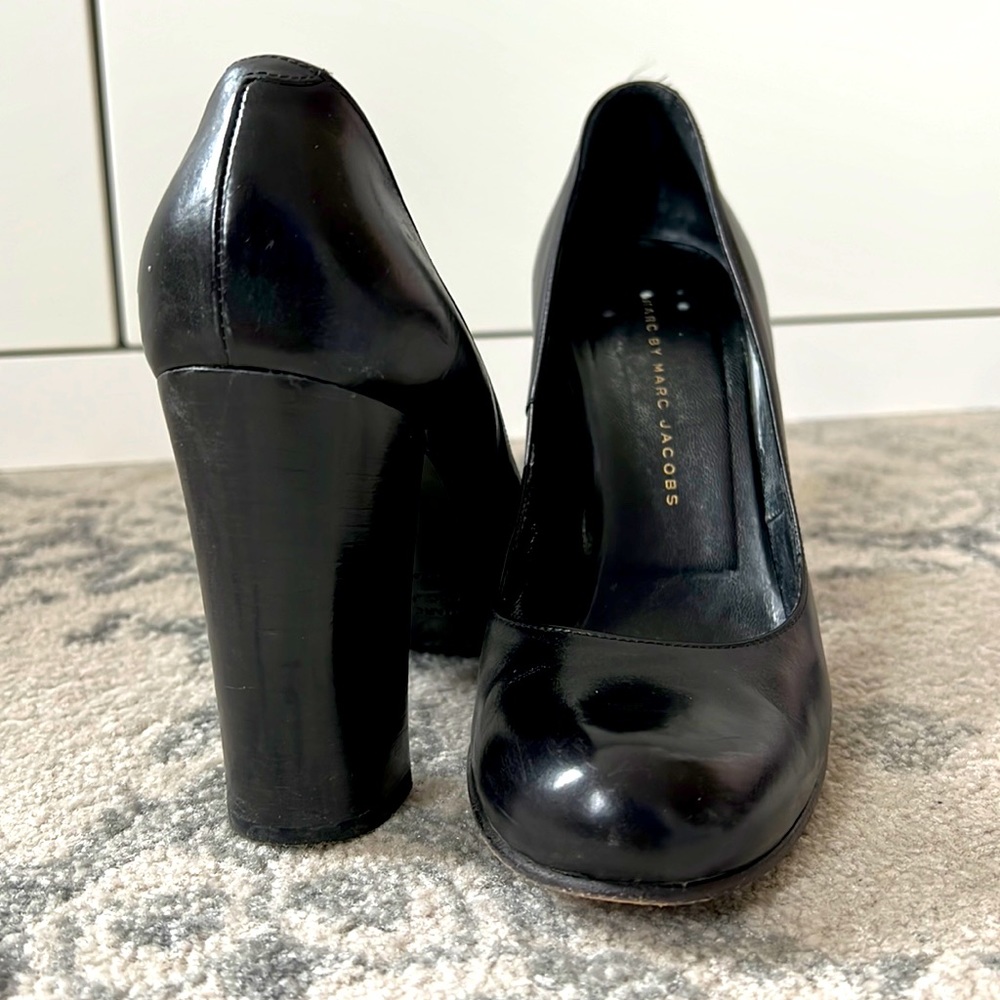 Marc Jacobs - Size 37 - Black